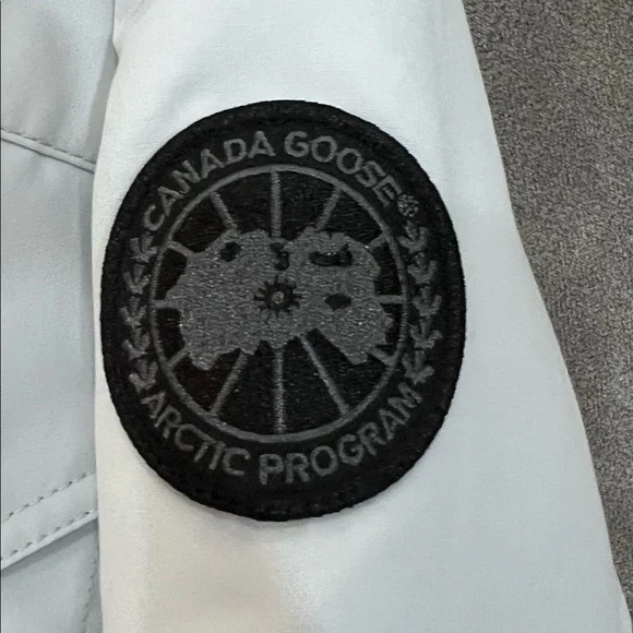 Canada Goose size Large Maitland Black Label Parka, TEI 3